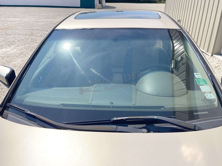 2003-honda-accord-sedan---100%-donation-to-the-jack-charles-schneider-foundation-supporting-the-ffa-image-12