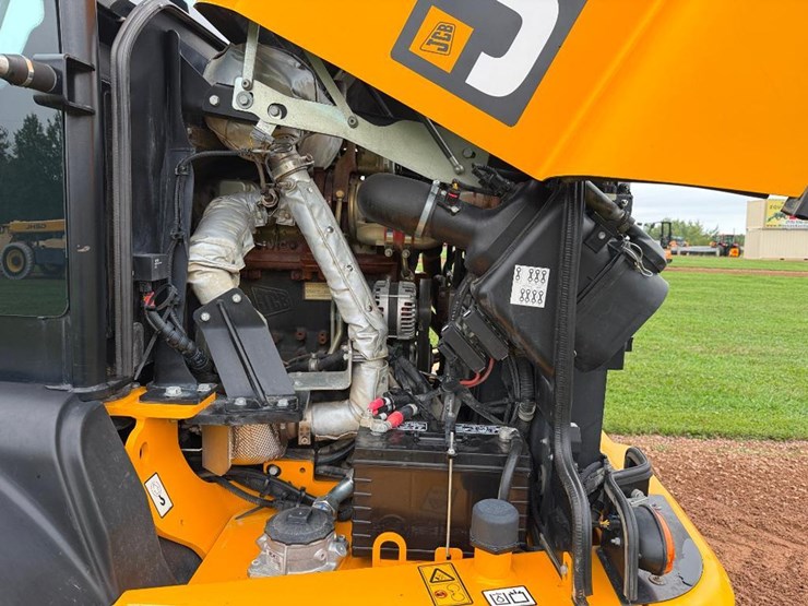 jcb-tm320-image-42
