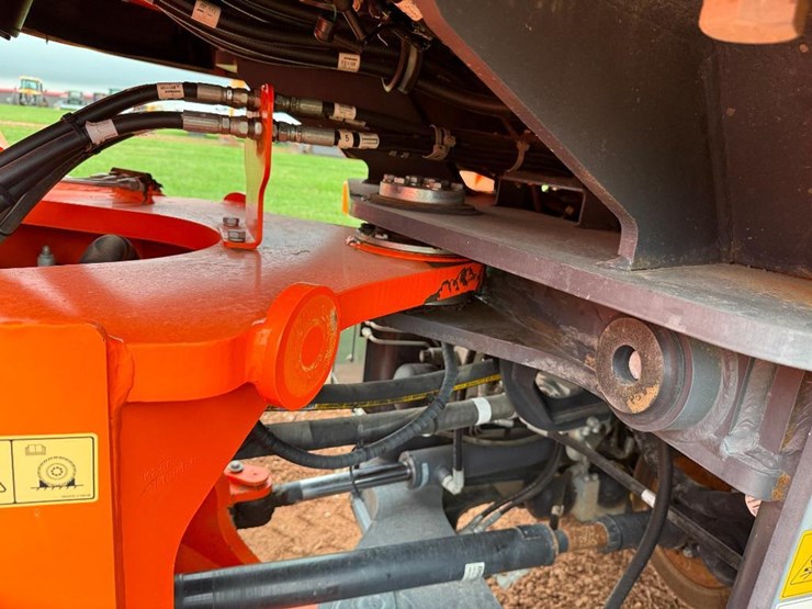 2017-doosan-dl250-5-image-24