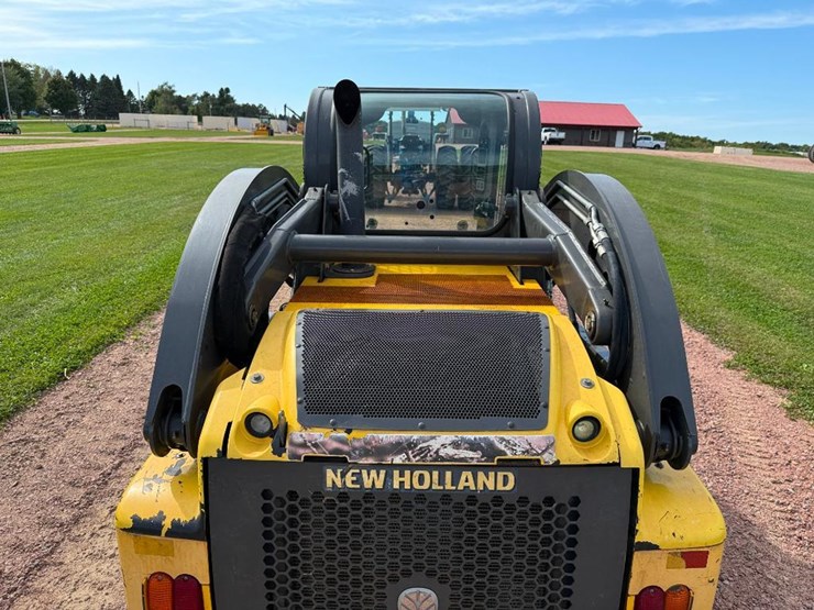 new-holland-c232-image-26