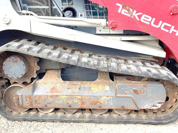 2012-takeuchi-tl10-image-14