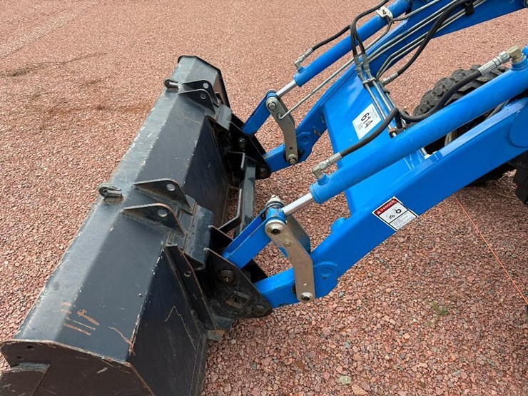 new-holland-tc35da-image-15