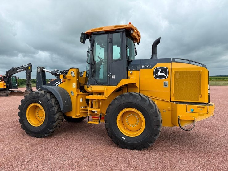 2019-deere-544l-image-6