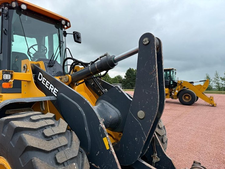 2019-deere-544l-image-58