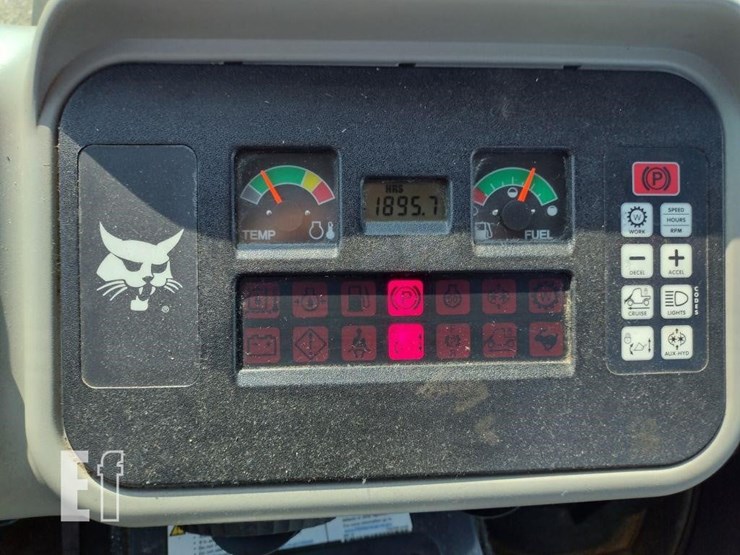 2021-bobcat-toolcat-5600-image-7