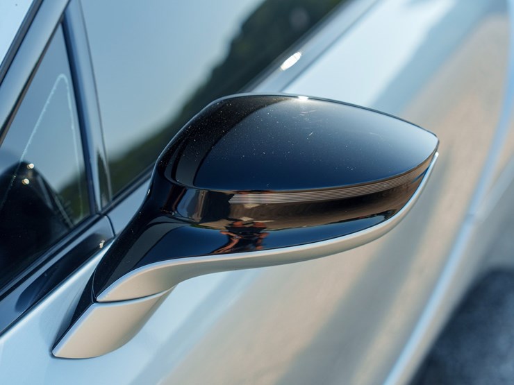 #1064-•-2015-bmw-i-8-image-24