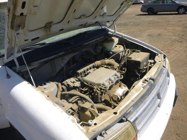 1993-dodge-caravan-image-15