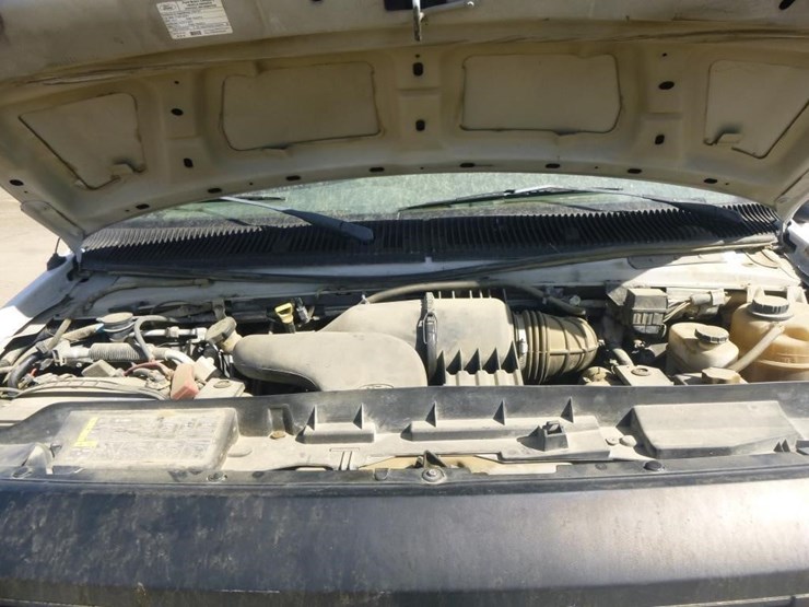 2008-ford-e350-image-25