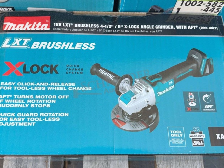 group-of-new-makita-power-tools-image-4