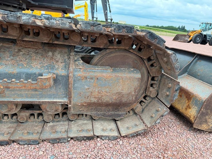 volvo-ecr145el-image-14