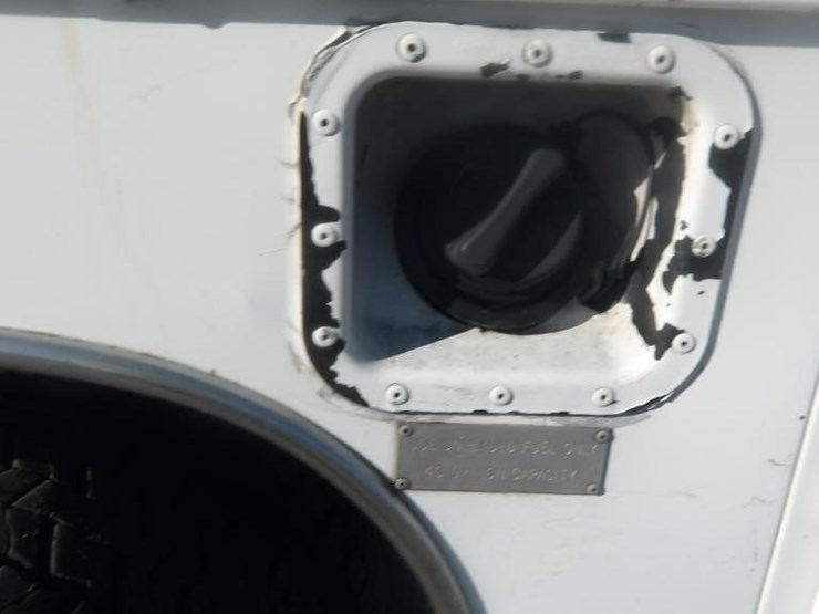 2003-ford-f550-image-10