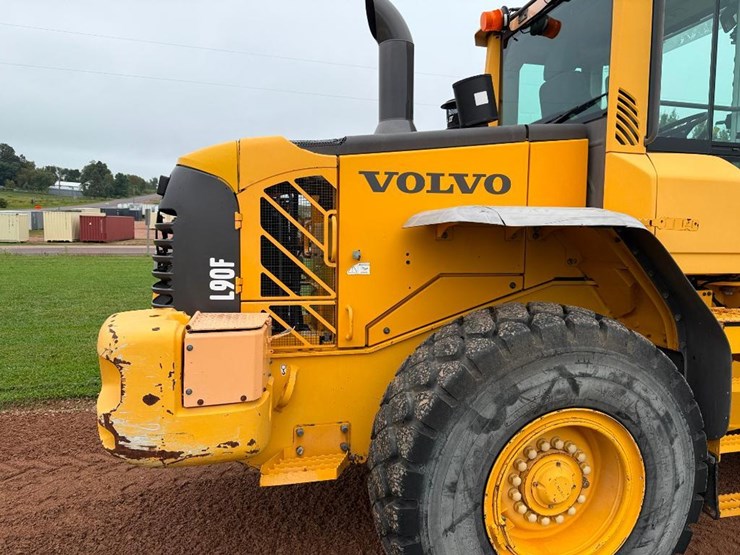 volvo-l90f-image-21