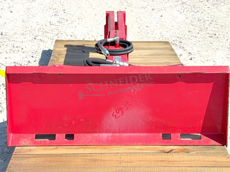 bush-hog-ls2024is-skid-steer-log-splitter-image-8