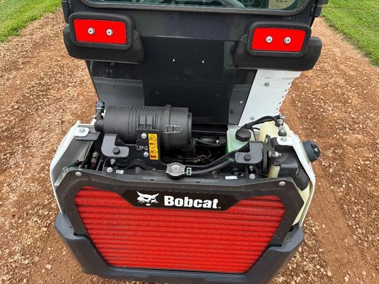 2024-bobcat-l28-image-28