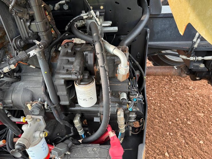 2014-jlg-g6-42a-image-31