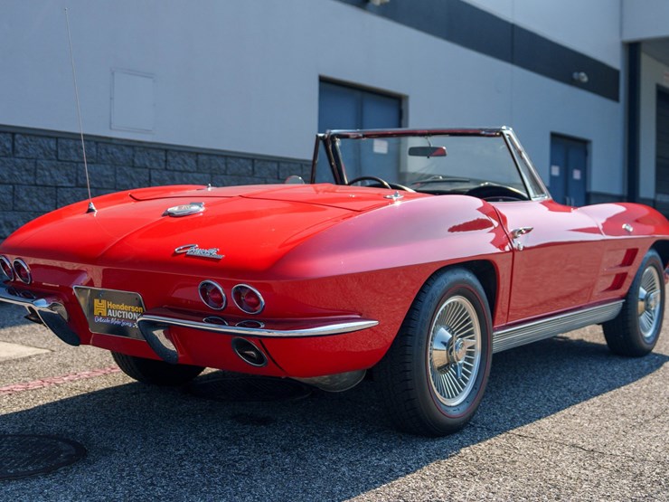 #1032-•-1964-chevrolet-corvette-convertible-image-5