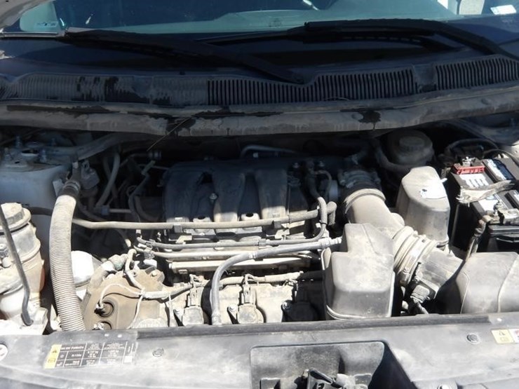 2015-ford-explorer-image-12