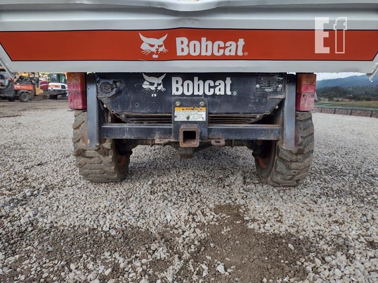 2006-bobcat-toolcat-5600-image-30