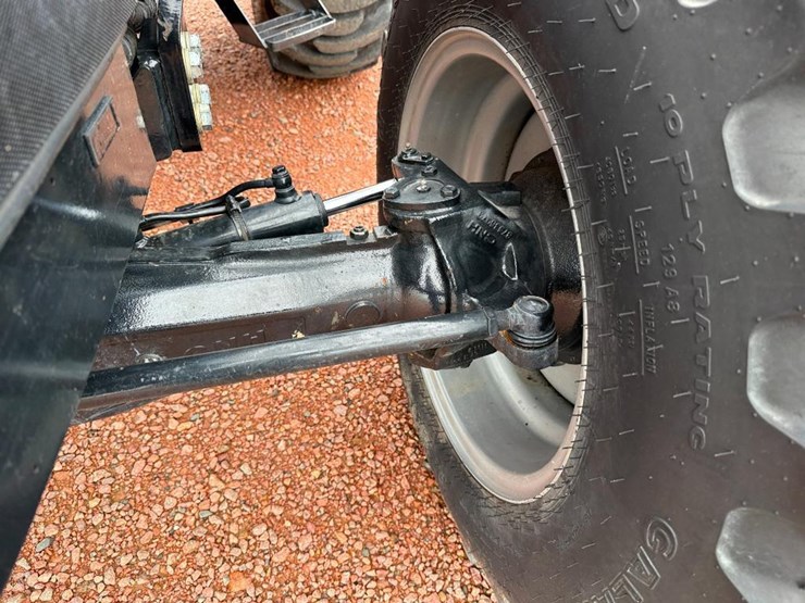 case-ih-farmall-50a-image-30