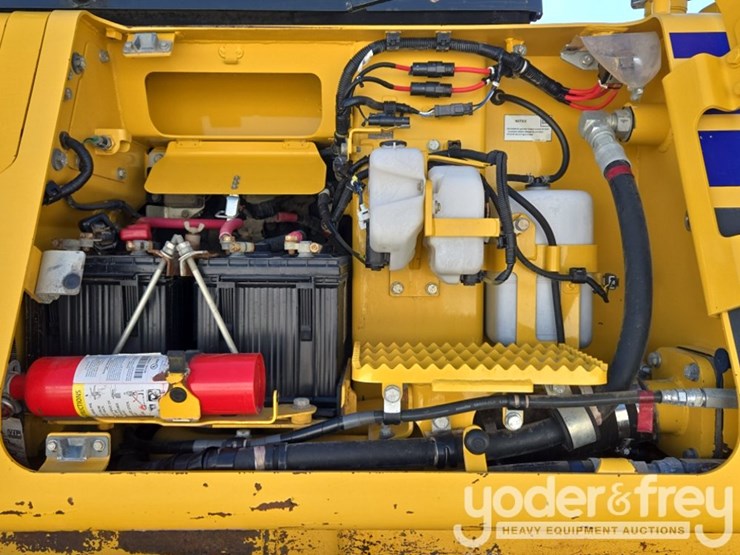 2022-komatsu-d61pxi-24-image-21