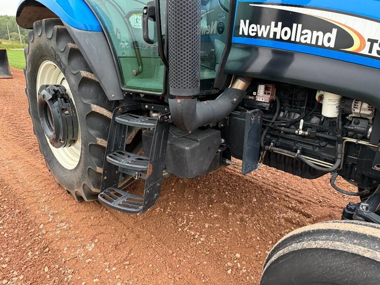 new-holland-ts130a-image-18