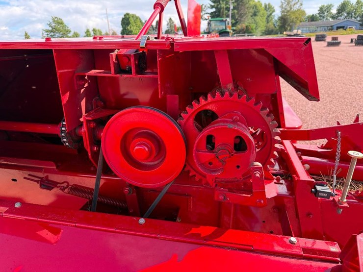 2013-new-holland-bc5060-image-36