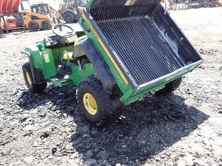2012-john-deere-gator-image-4