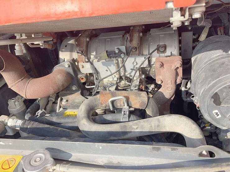 2019-kubota-svl65-2-image-23
