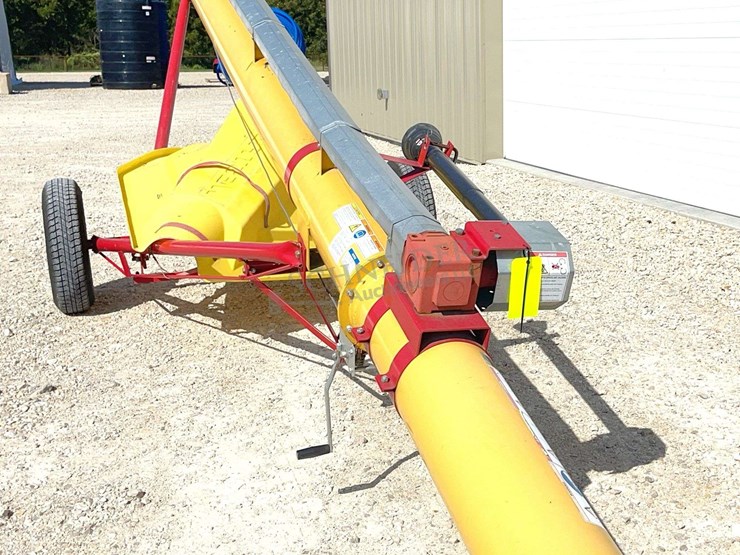 2017-westfield-wr100-31-transport-auger-image-10