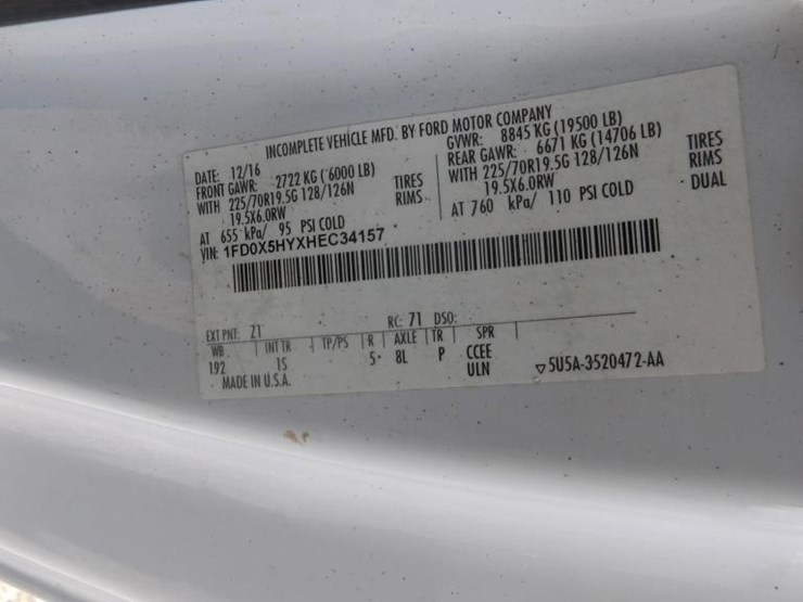 2017-ford-f550-image-26