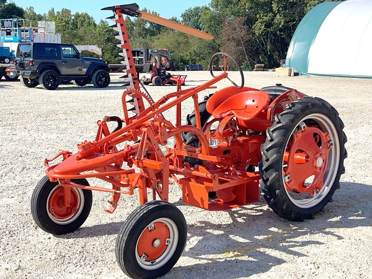 allis-chalmers-model-g-tractor,-not-running-image-2