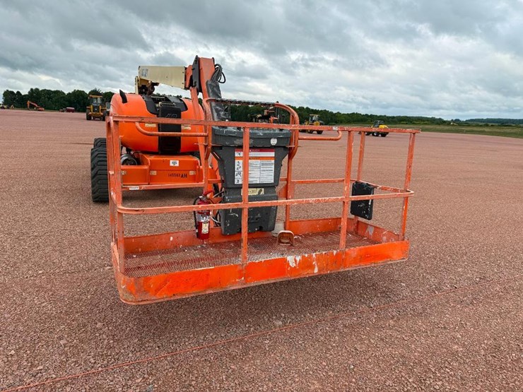 jlg-600aj-image-32