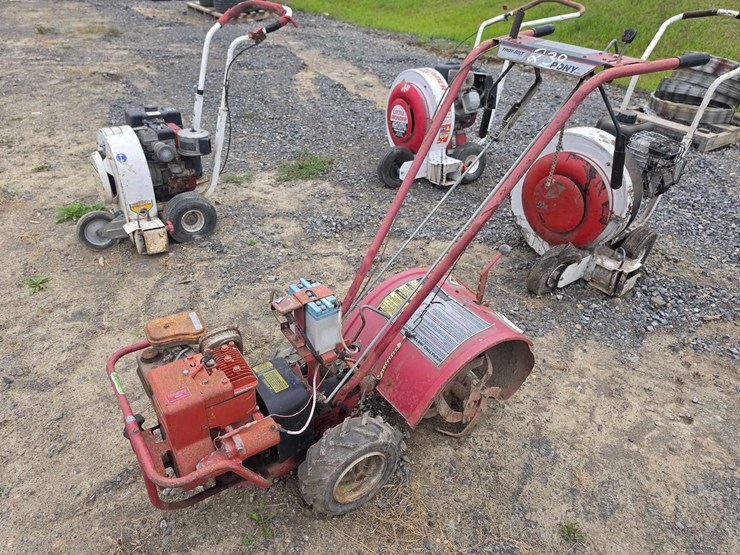troy-bilt-pony-image-1
