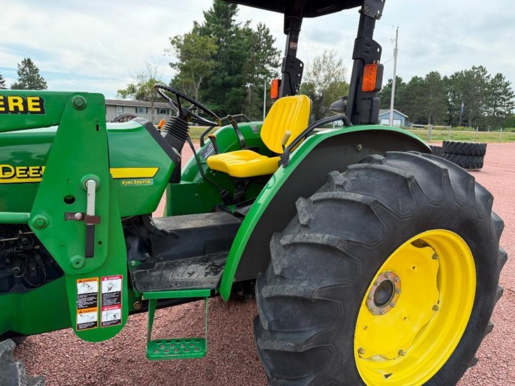 john-deere-5320-image-16