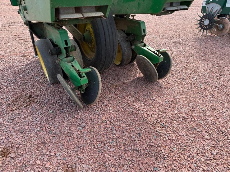 john-deere-2-image-12