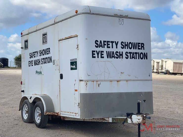 2015-w.w.-t/a-12'-eye-wash-trailer-image-1