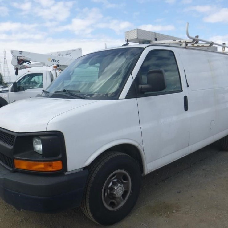 2015 CHEVROLET EXPRESS 2500
