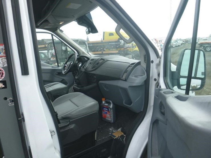 2018-ford-transit-image-6
