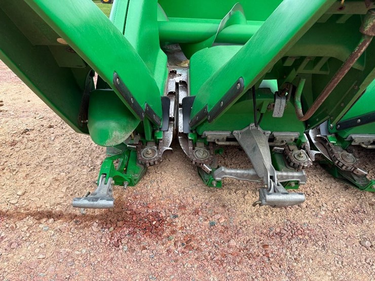 john-deere-608c-stalkmaster-image-25