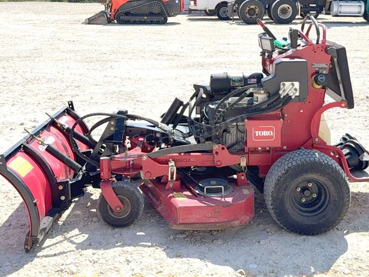 2021-toro-grand-stand-commercial-zero-turn-mower-w/-snow-plow-image-4