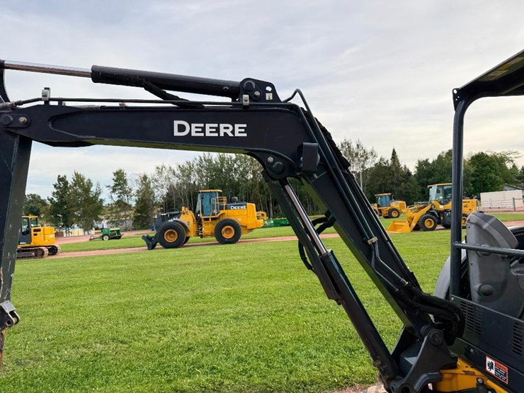 deere-35g-image-31