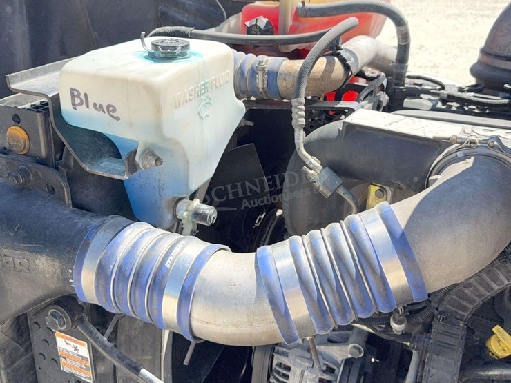 2018-peterbilt-579-image-58