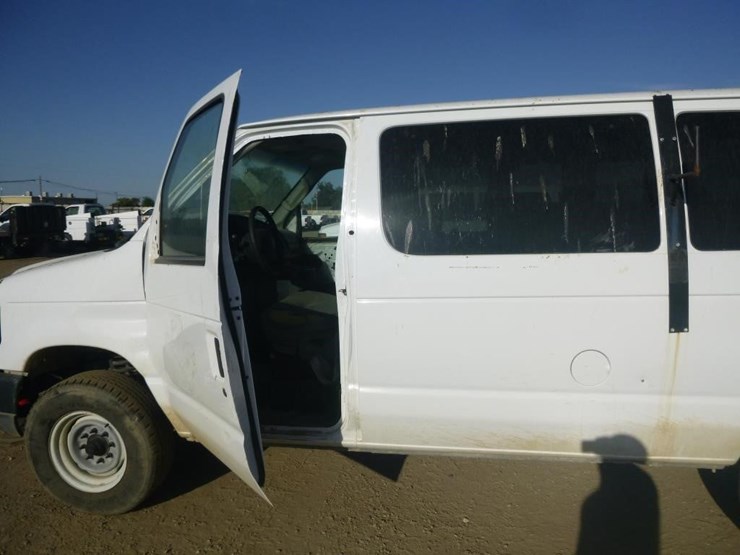 2008-ford-e350-image-7