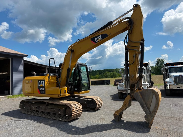 2016-caterpillar-313flgc-image-2