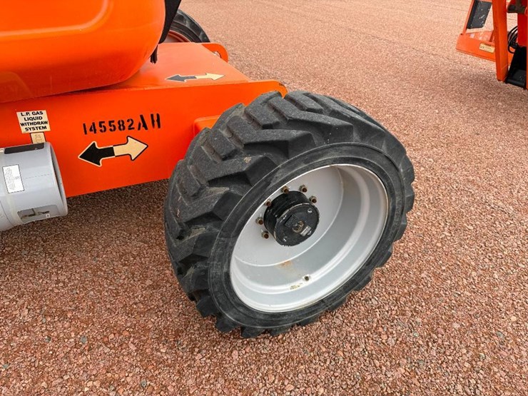 jlg-600aj-image-13