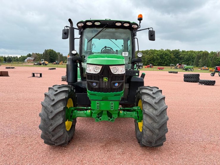 john-deere-6120r-image-2