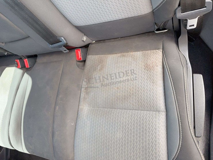 2017-ford-escape-se-image-43