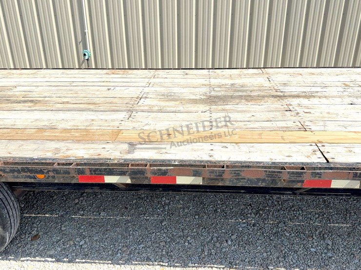 2014-trailerman-29'-flatbed-gooseneck-trailer-image-15