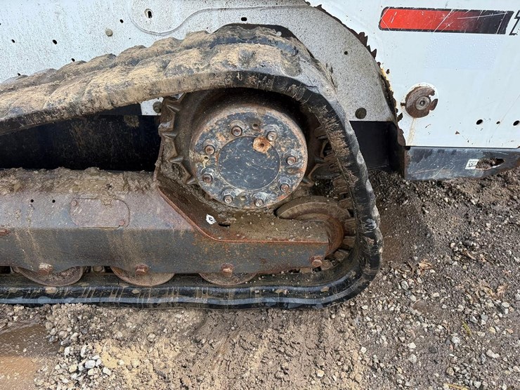 2016-bobcat-t650-image-18