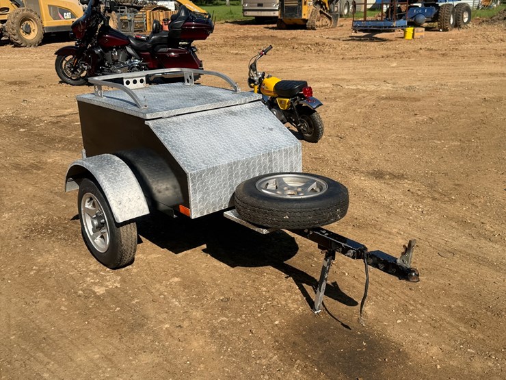 #1076-•-offered-at-no-reserve-|-2014-tow-behind-motorcycle-cargo-trailer-image-5